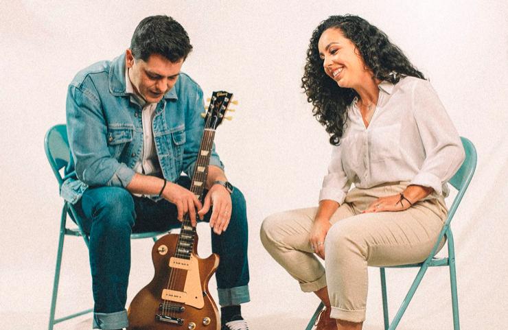 Lari Macário lança o single “Amor Leal” em collab com Alexandre Magnani e Dani Aguiar